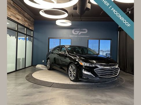 Used 2022 Chevrolet Malibu Premier image 1