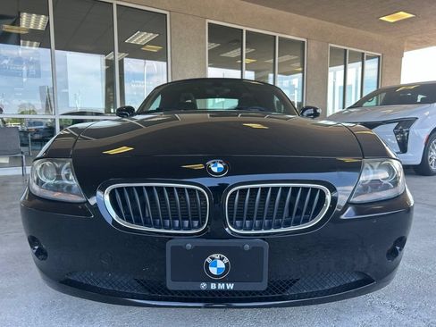 Used 2005 BMW Z4 2.5i RWD image 8
