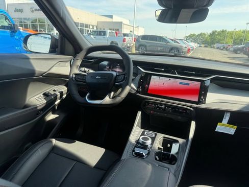 New 2026 Jeep Cherokee Limited AWD/4WD image 45