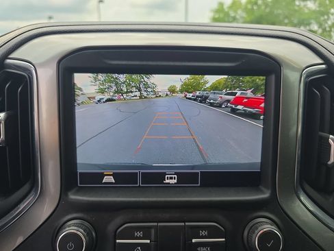 Used 2021 Chevrolet Silverado 1500 LT w/ Convenience Package II AWD/4WD image 20
