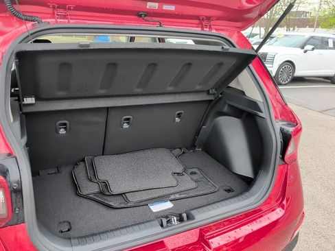 New 2026 Hyundai Venue SE FWD image 23