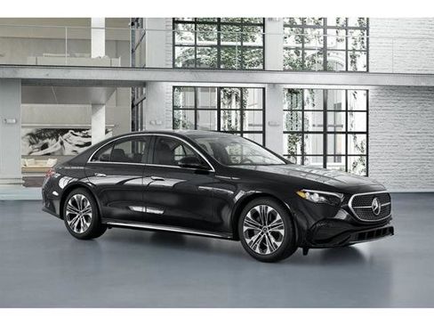 New 2026 Mercedes-Benz E 350 4MATIC Sedan image 12