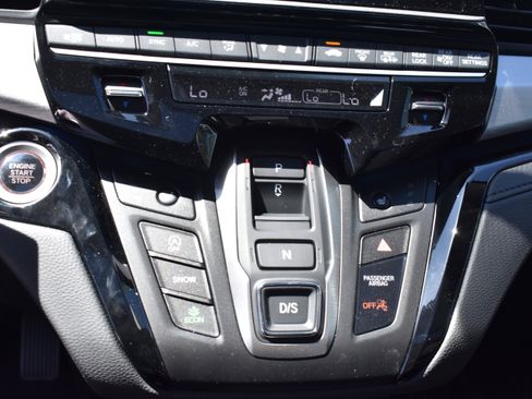 New 2026 Honda Odyssey Touring image 21