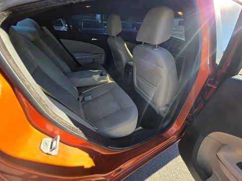 Used 2011 Dodge Charger SE image 11