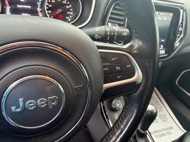 Used 2019 Jeep Compass Limited AWD/4WD image 14