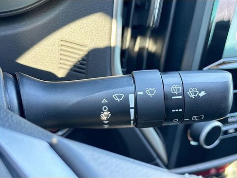 Used 2020 Subaru Forester Premium image 14