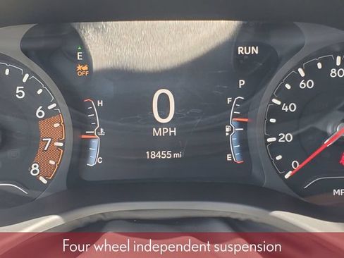 Used 2024 Jeep Compass Latitude AWD/4WD image 16