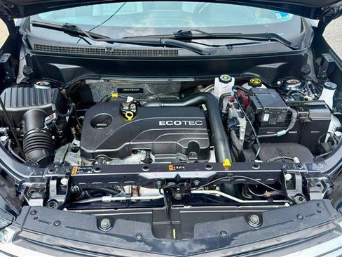 Used 2022 Chevrolet Equinox LT FWD image 10