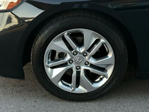 Used 2020 Honda Accord LX image 8