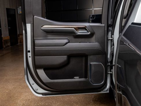 Used 2024 GMC Sierra 1500 Elevation w/ X31 Off-Road Package image 33