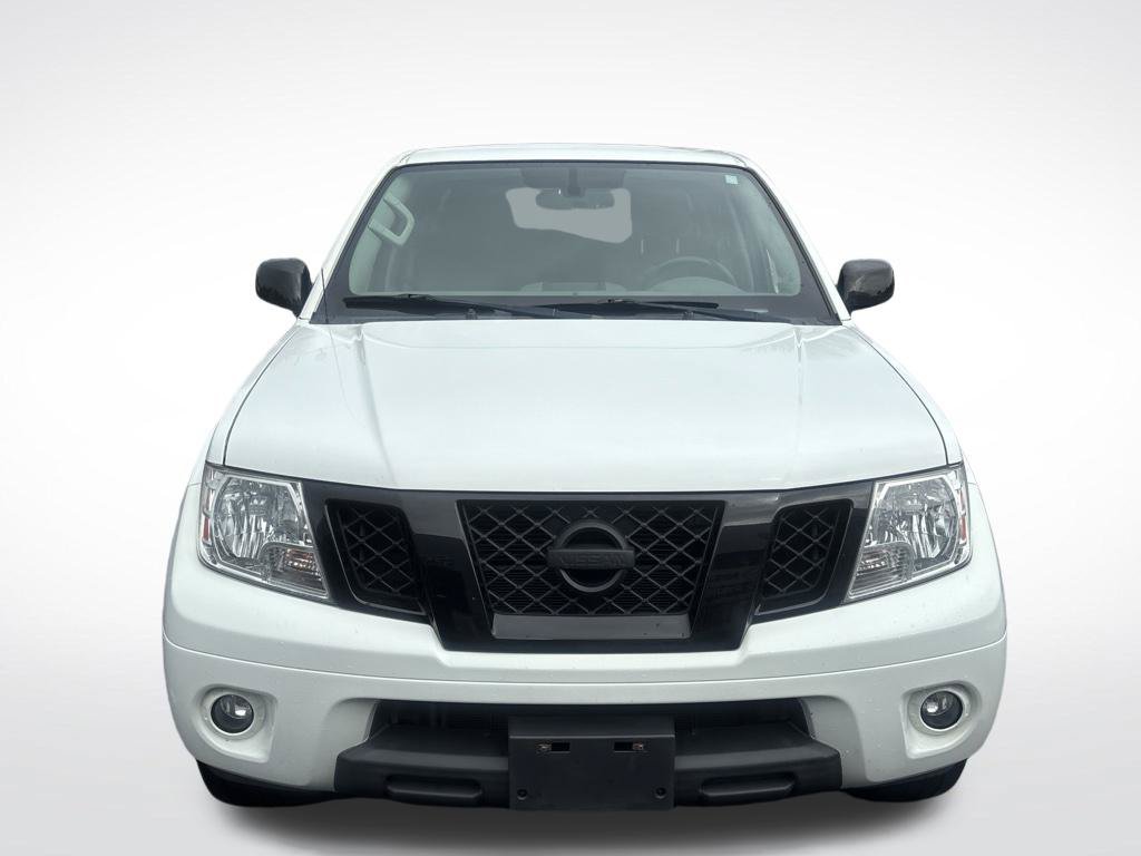Used 2020 Nissan Frontier SV w/ Midnight Edition Floor Mats RWD image 3