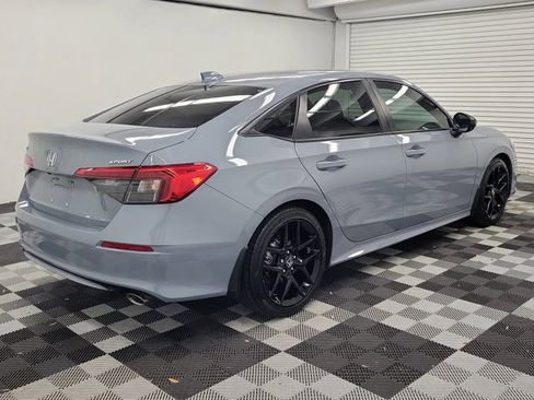 Used 2024 Honda Civic Sport image 6