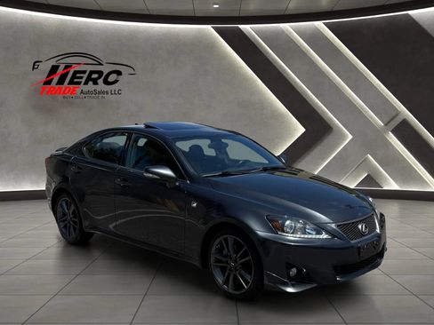 Used 2011 Lexus IS 250 w/ F-Sport Pkg w/Summer Tires RWD image 10