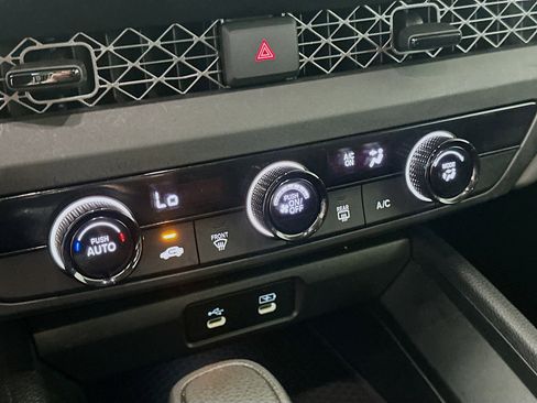 Used 2025 Honda Accord LX image 22