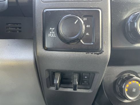 Used 2021 Ford F250 XL w/ Power Equipment Group AWD/4WD image 29