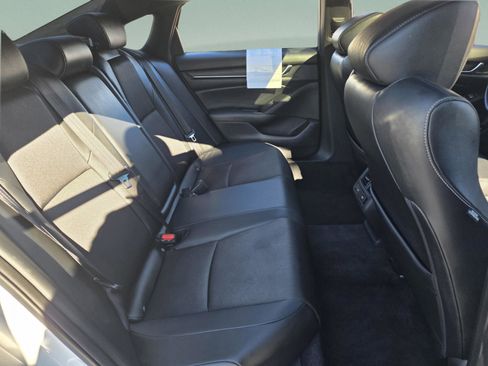Used 2022 Honda Accord Sport image 19