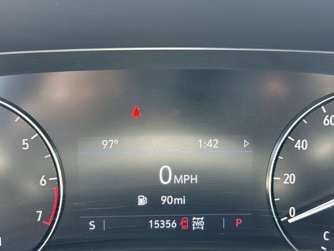 Used 2023 Buick Envision Preferred AWD/4WD image 4