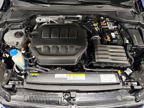 Used 2023 Volkswagen Golf 20th Anniversary Edition AWD/4WD image 35