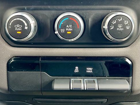 Used 2022 RAM 1500 Big Horn image 29