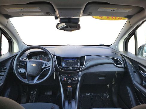 Used 2019 Chevrolet Trax LS w/ Tint and Cruise Package FWD image 21