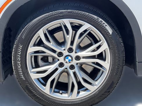 Used 2020 BMW X2 sDrive28i w/ Convenience Package FWD image 11