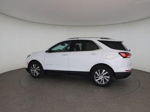 Used 2022 Chevrolet Equinox Premier FWD image 9