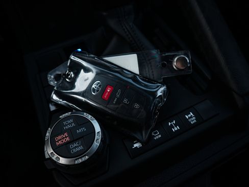 Used 2025 Toyota 4Runner TRD Pro image 35