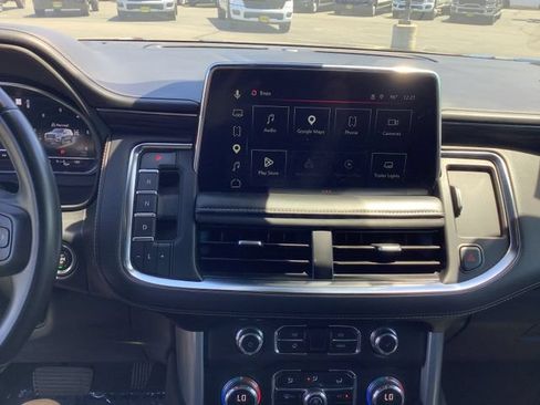Used 2023 GMC Yukon SLT AWD/4WD image 17