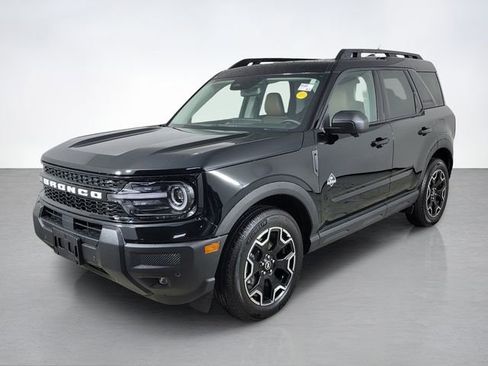 Certified 2025 Ford Bronco Sport Outer Banks w/ Outer Banks Tech Package+ image 7