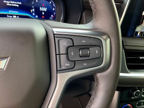 Used 2023 Chevrolet Tahoe LT w/ Luxury Package RWD image 24
