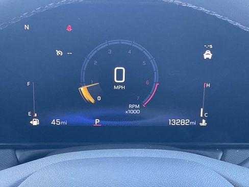 Used 2025 Chevrolet TrailBlazer LT w/ Convenience Package image 29