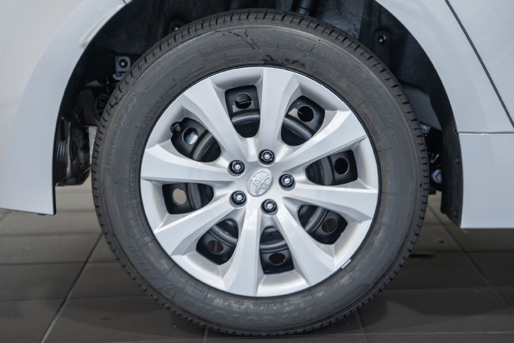 New 2027 Toyota Corolla LE FWD image 14