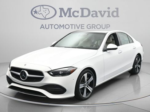 Used 2023 Mercedes-Benz C 300 4MATIC Sedan image 4