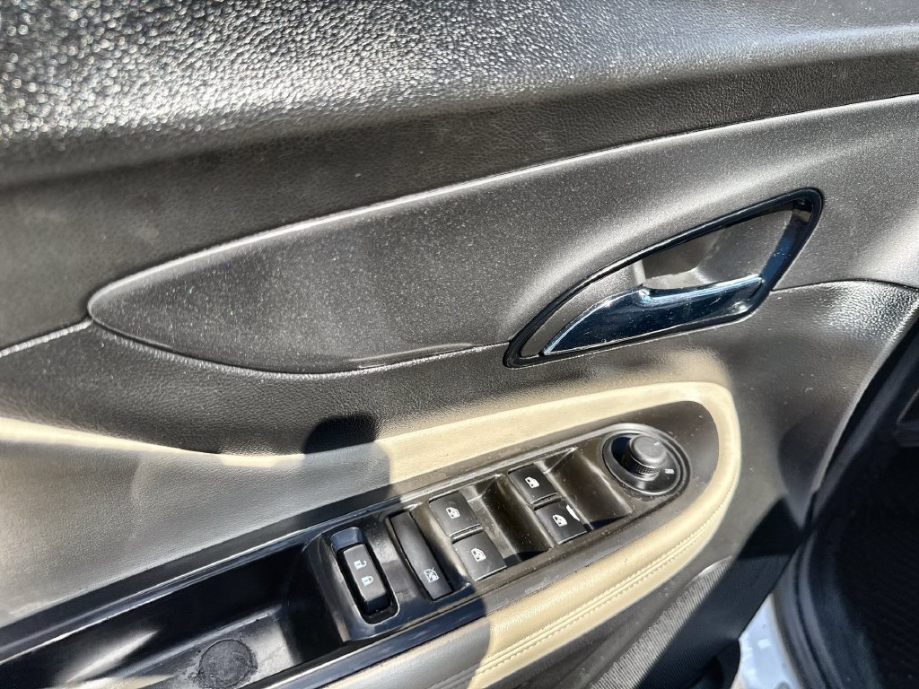 Used 2017 Buick Encore Preferred FWD image 22