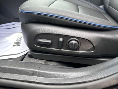 New 2025 Buick Envista Sport Touring w/ Convenience I Package image 16