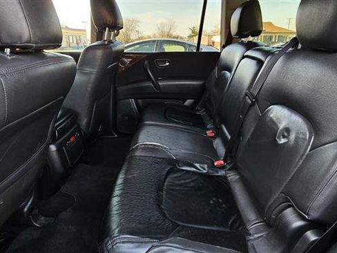 Used 2017 Nissan Armada SV image 17