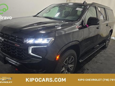 Certified 2023 Chevrolet Suburban Z71 image 1