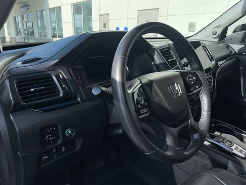 Certified 2022 Honda Pilot Touring image 28