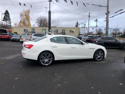 Used 2016 Maserati Ghibli S Q4 image 2