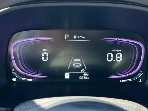 Used 2025 Kia Soul LX w/ LX Technology Package FWD image 20