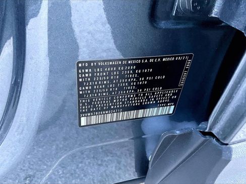 Used 2022 Volkswagen Taos SE image 19