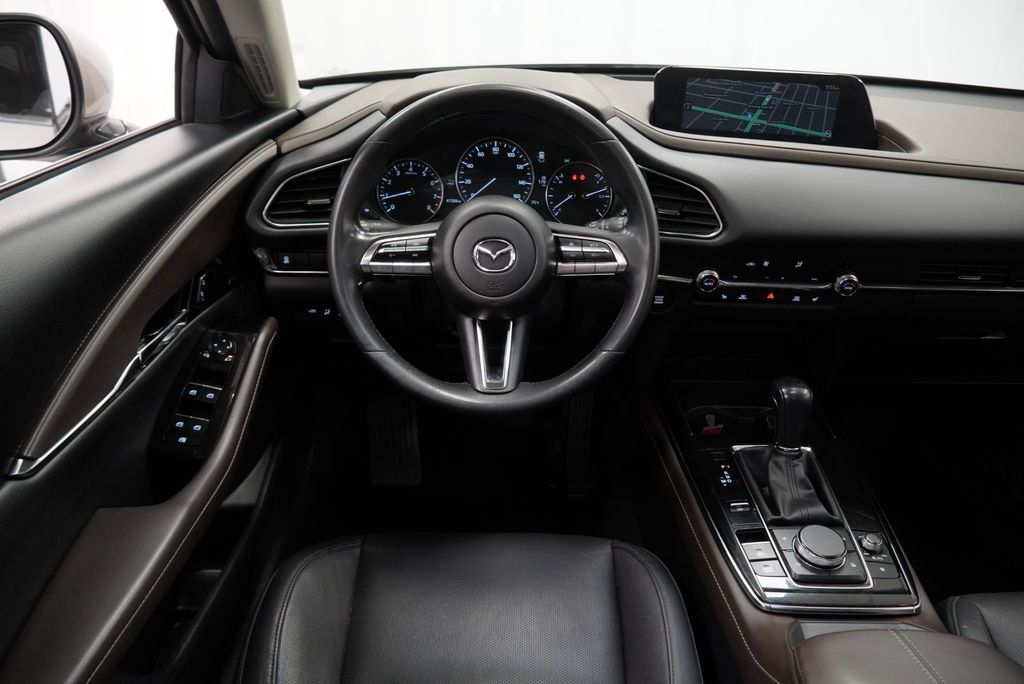 Used 2023 MAZDA CX-30 AWD 2.5 S w/ Premium Package image 17