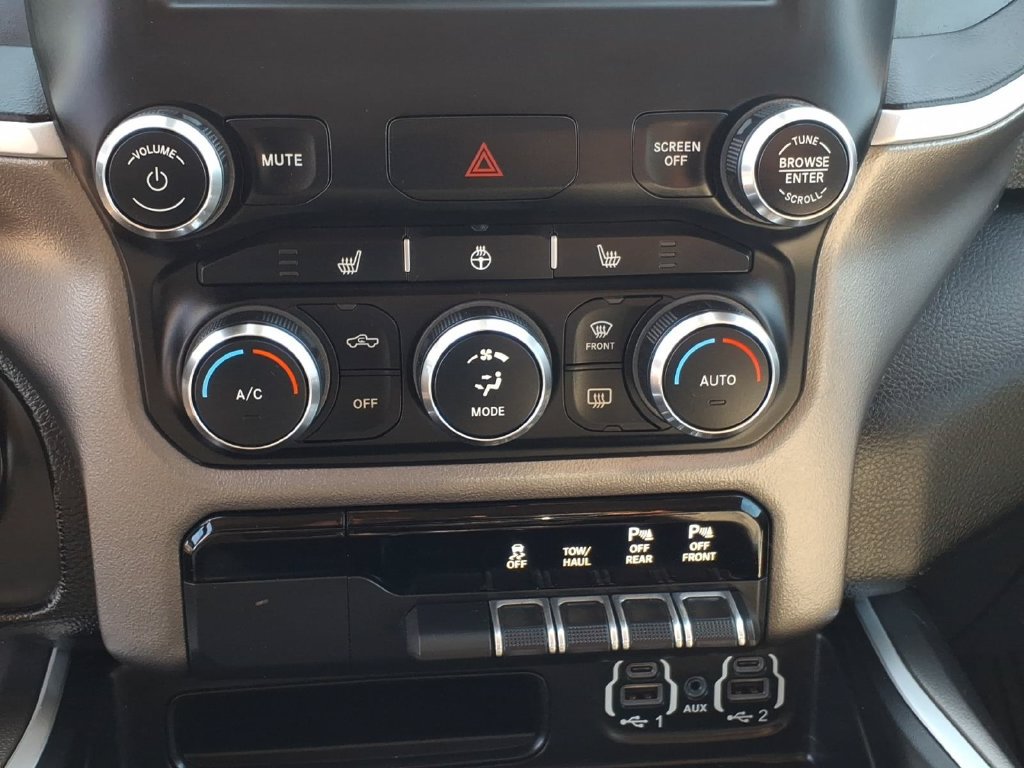 Used 2020 RAM 1500 Big Horn AWD/4WD image 8