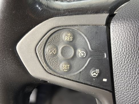 Used 2019 Chevrolet Colorado Z71 AWD/4WD image 36