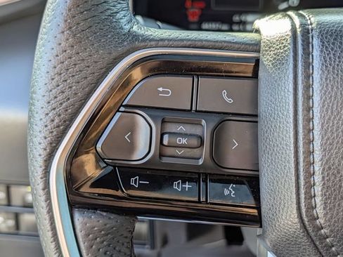 Used 2023 Toyota Sequoia Platinum AWD/4WD image 23