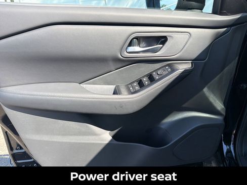 New 2026 Nissan Rogue SV FWD image 12