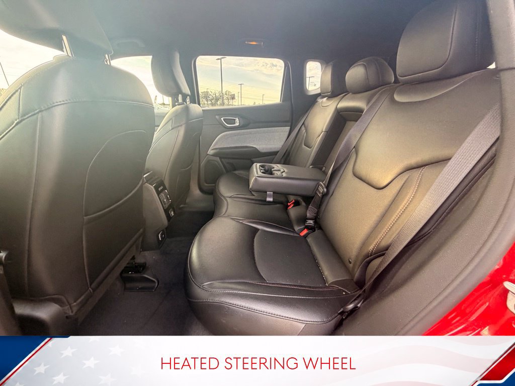 Used 2023 Jeep Compass Latitude AWD/4WD image 9