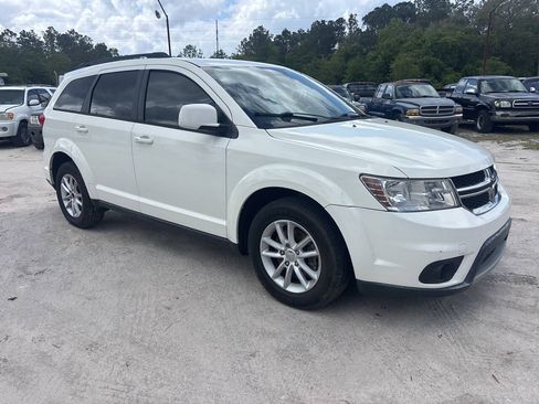 Used 2012 Dodge Journey American Value Package FWD image 8