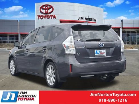 Used 2012 Toyota Prius V Five FWD image 6