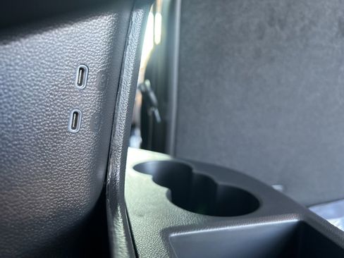 New 2026 Volkswagen Atlas SE image 30